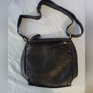Great American Leather Works Black Crossbody Shoulder Bag 100% Leather 8x9x2